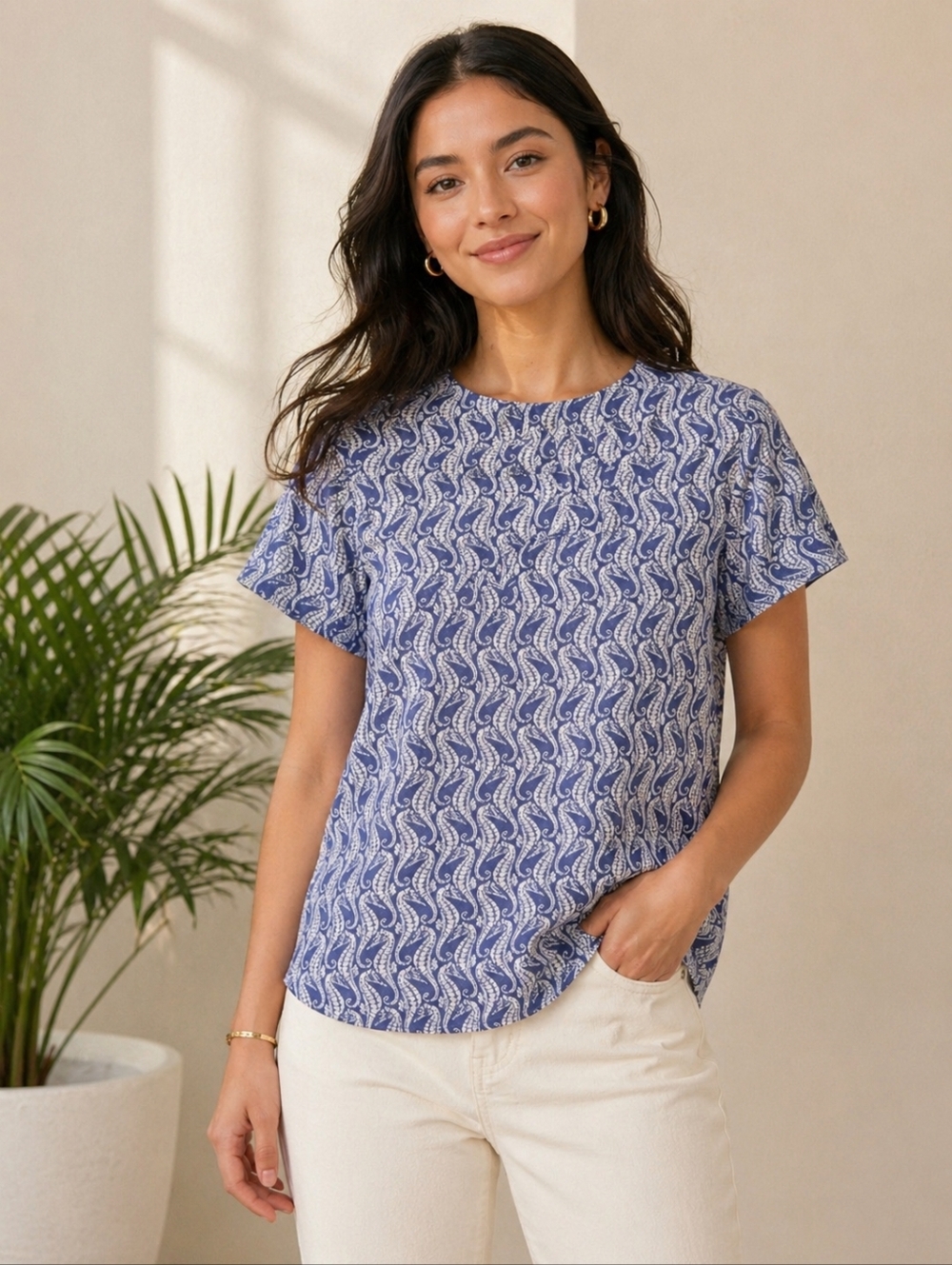 Short Sleeve Seahorse Print Top High Low Hem‎ Blue Womens Size 4 Coastal Preppy